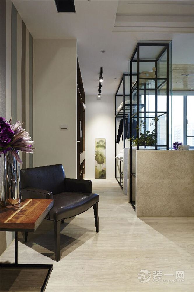 重庆二十四城装饰公司推荐现代风格装修案例 三室两厅装修效果图