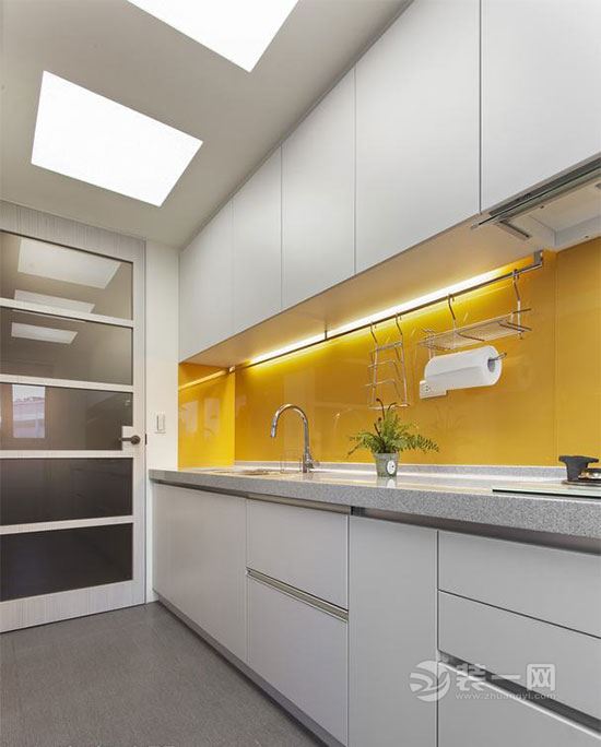 两小套房打通145平四居室 通辽装修网简约风格案例--厨房