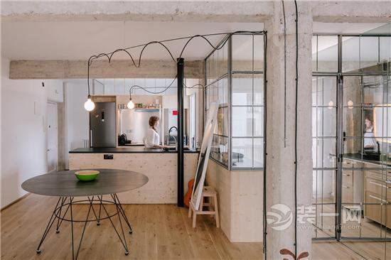 51平米小公寓翻新装修效果图 一分为三隔成单身女空间