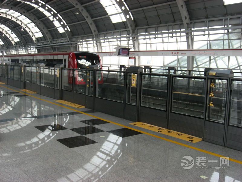 端午期间 天津地铁调整高峰运营时间间隔为5-6分钟