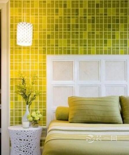 卧室墙面颜色搭配技巧 以暖色调中色调为主打更温馨