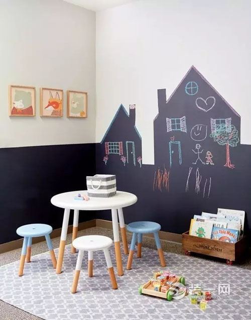 儿童房游戏区墙面装饰布置图