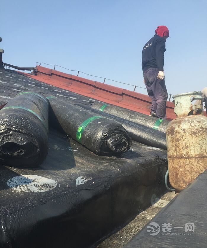 屋顶漏水 北京物业重新装修排水系统解居民燃眉之急