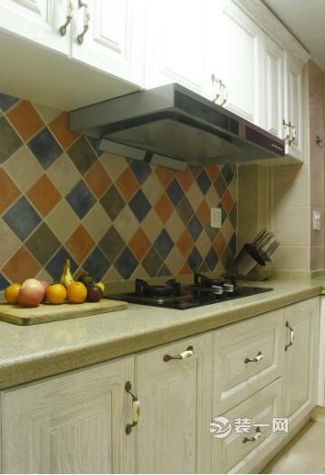 地中海风格装修案例厨房装修效果图