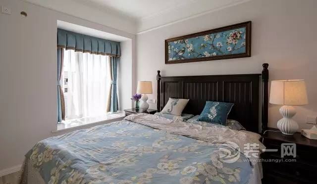 现代美式风格装修案例卧室装修效果图