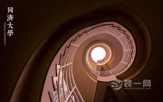 上海高校旋转楼梯