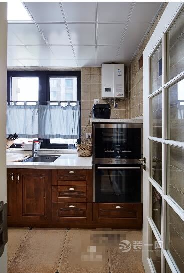 厨房装修效果图 欧式风格装修案例 88平装修效果图