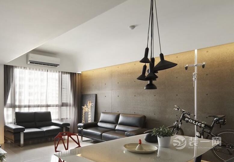客厅玻璃房格外吸睛 北京90平米现代简约装修效果图 