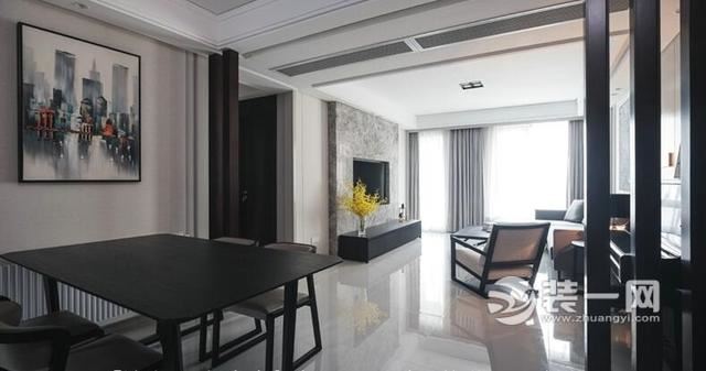 武汉复地东湖国际133平米现代风格三居室装修实景图