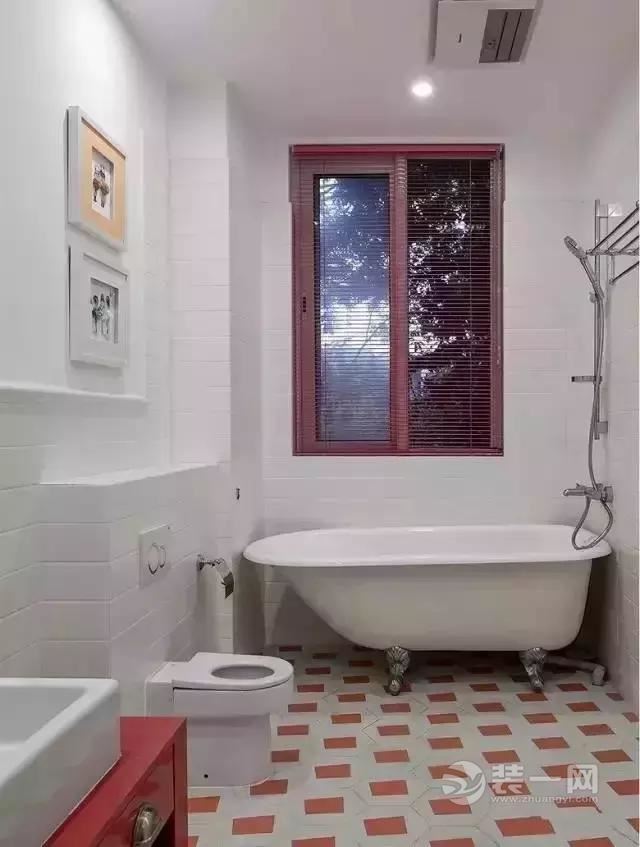260平米简约美式风格别墅儿童卫浴间装修实景图