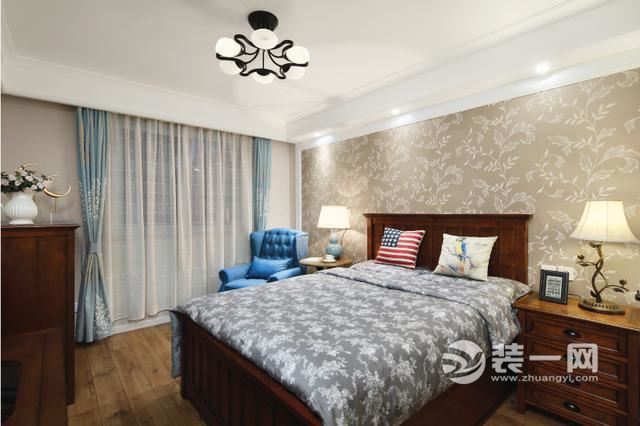 武汉装修公司融侨城96平米美式风格两居室卧室装修