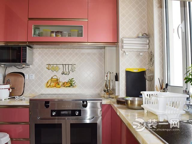 武汉联投金色港湾125平现代风格厨房装修实景图