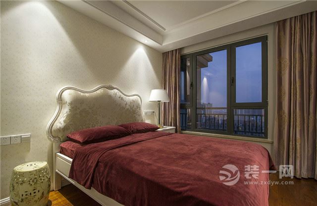新中式不错，邯郸御景观澜三居室130平米装修效果