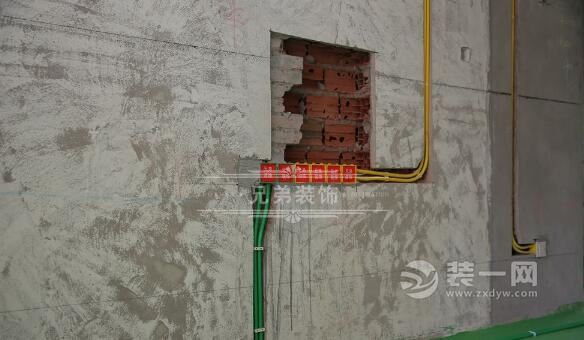 重庆兄弟装修公司水电工程工地实拍