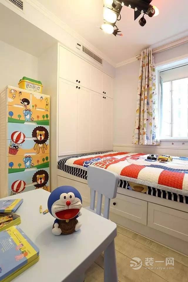 美式风格儿童房装修案例图
