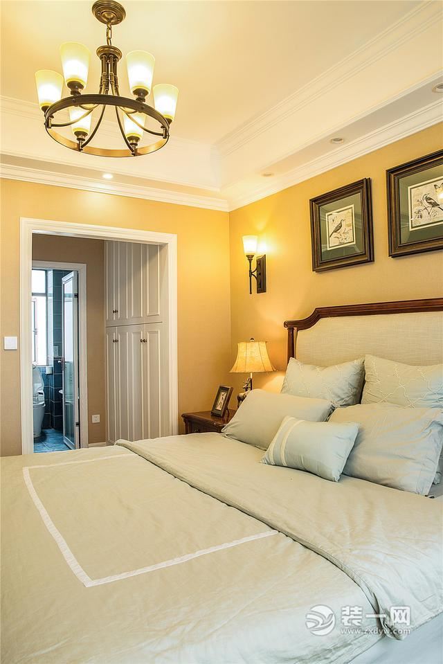 武汉融科天域122平米美式风格三居室卧室装修设计图