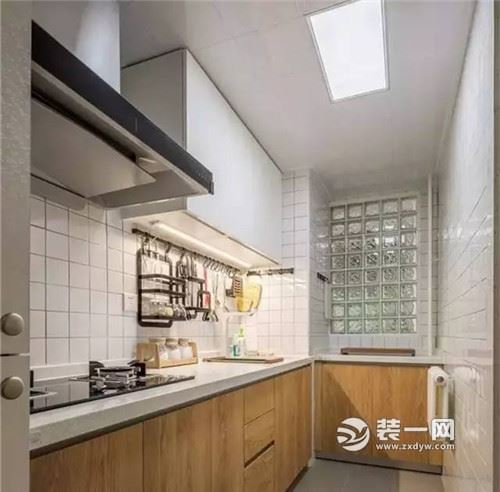 北欧风格小户型厨房装修设计图