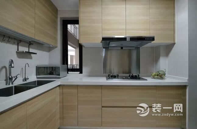 太原96平现代中式小三房厨房装修效果图