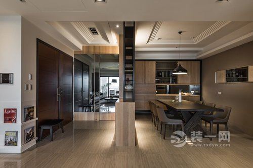 140平三居室日韩风格装修案例餐厅图