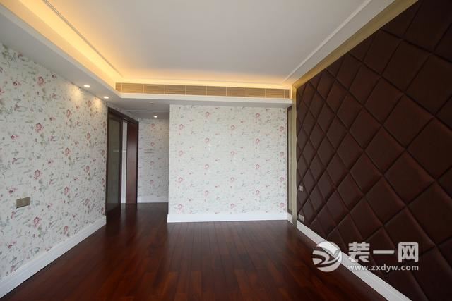武汉怡景江南182平米四居室美式风格卧室装修设计实景图