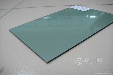 怎么判断钢化玻璃和普通玻璃？钢化玻璃和普通玻璃保养方法？