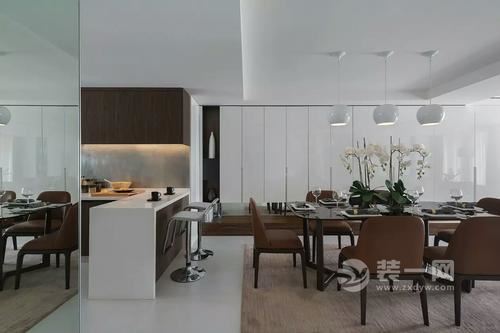 405平米六居室现代风格装修案例餐厅图