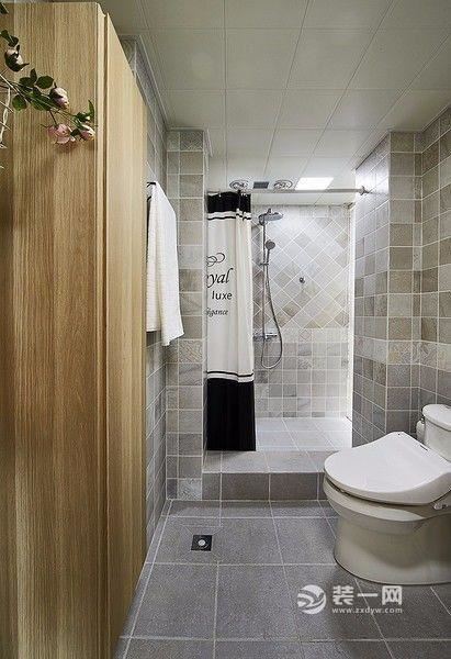110平三居室北欧风格卫生间装修设计图
