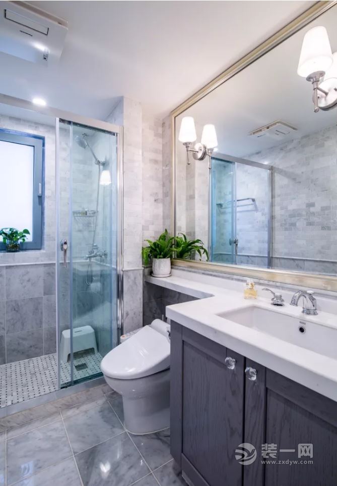180平法式混搭风格装修实景图浴室