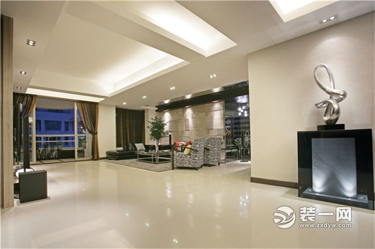 武汉复地悦城102平米两居室现代简约风格餐厅装修设计实景图