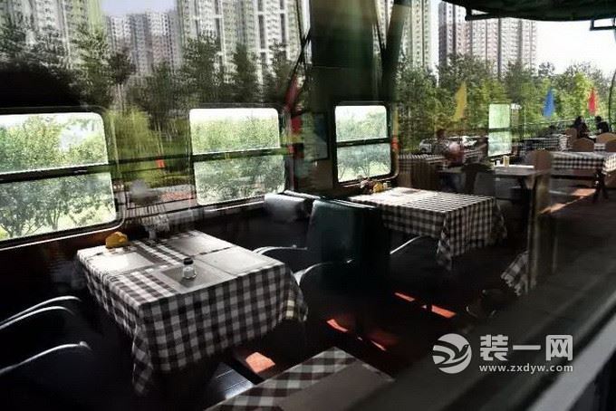 山东建筑大学火车餐厅图片