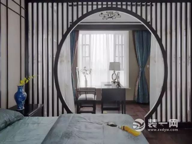 278平中式别墅设计案例卧室