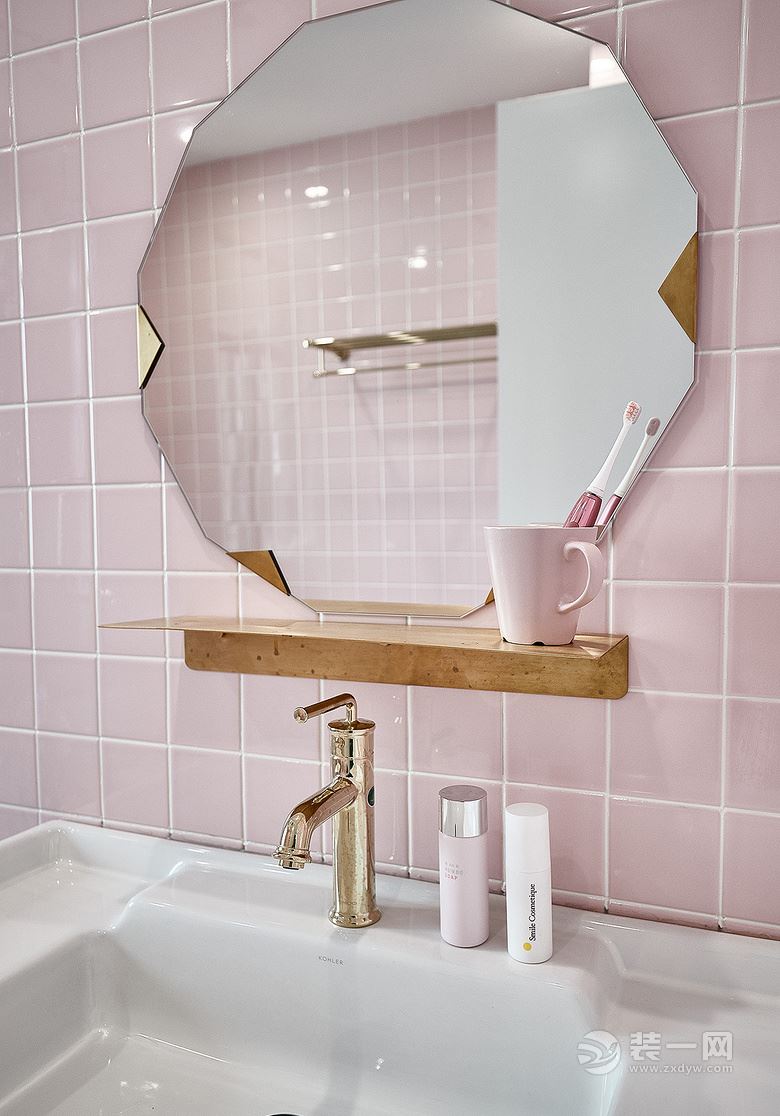 宁波89平米粉色治愈系两居室设计案例浴室图