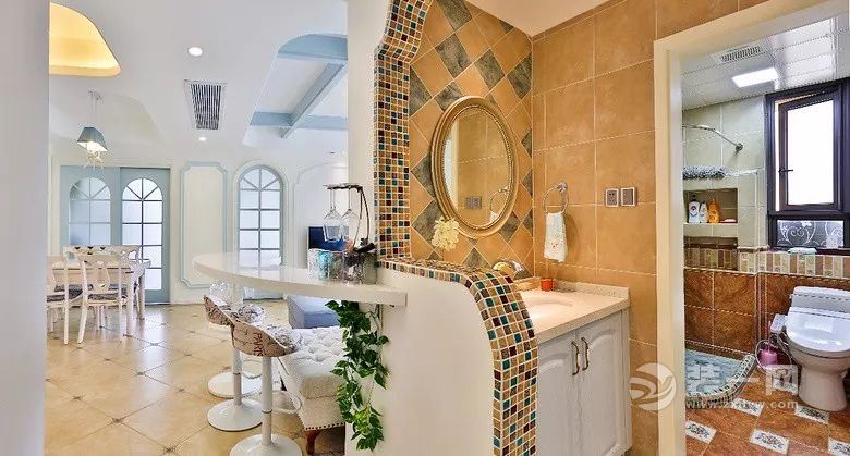 地中海风格卫浴室装修效果图