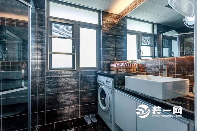 武昌区融侨城89平两居室现代工业风格卫生间装修实景图