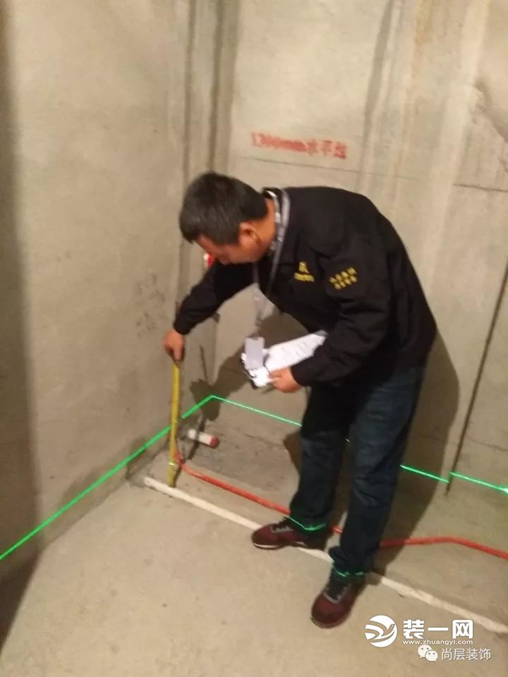 上海尚层装修公司工地质量督查小组暗访工地