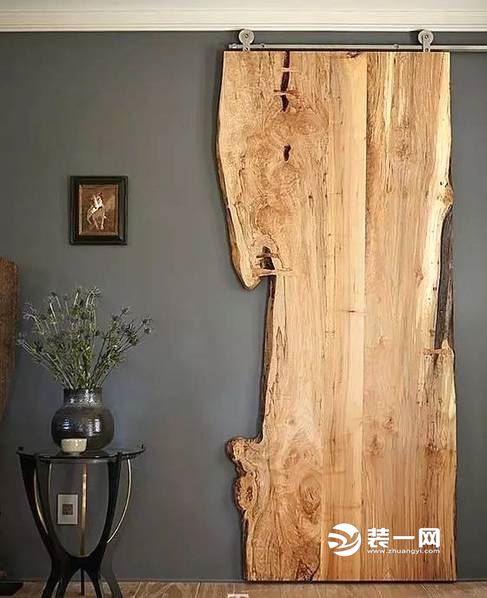 木头修饰墙
