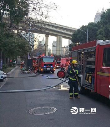 上海某小区火灾殃及医院