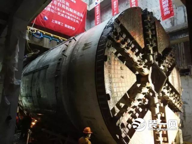 上海轨交13、15号线装修进展