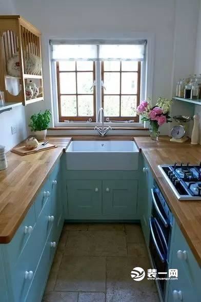 小厨房装修设计方案效果图