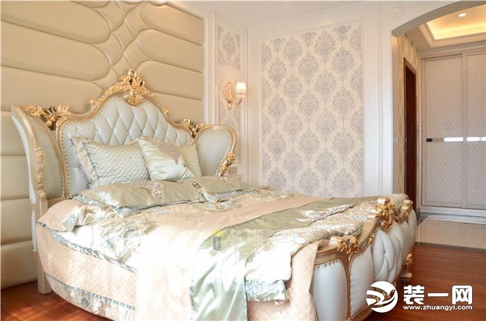 佛山名雕装饰公司推荐欧式风卧室装修案例图