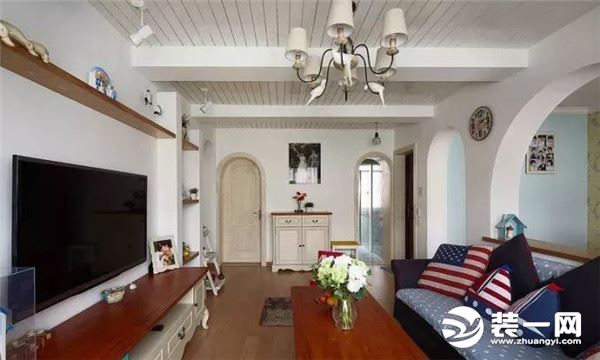 90平米地中海风格二居室婚房装修案例