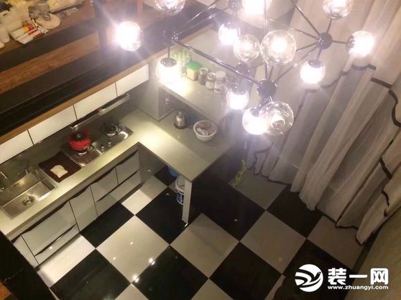 loft装修案例厨房实拍图