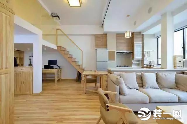 70平loft单身公寓日式风格客厅装修案例