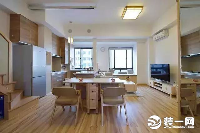 70平loft单身公寓日式风格餐厅装修案例