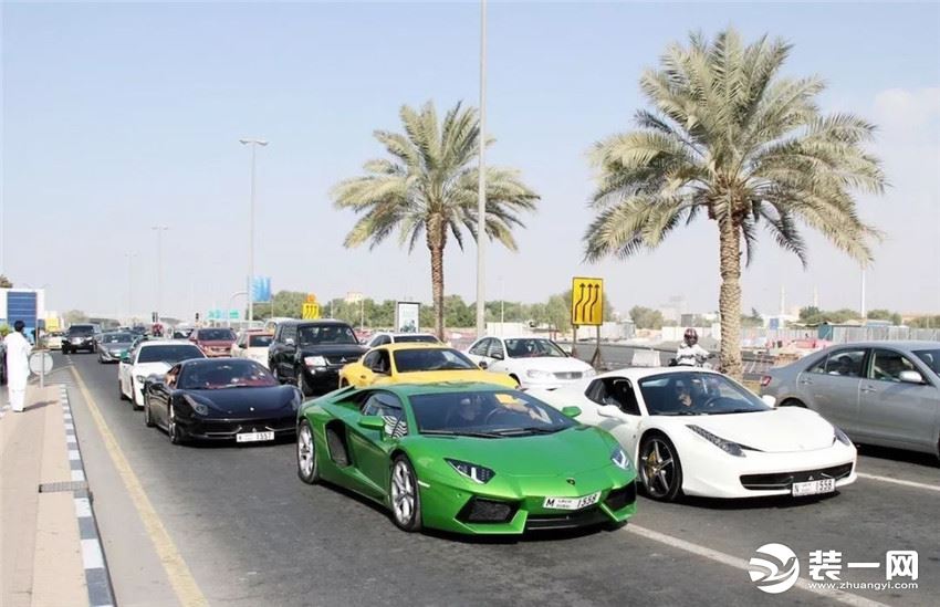 迪拜跑车图片