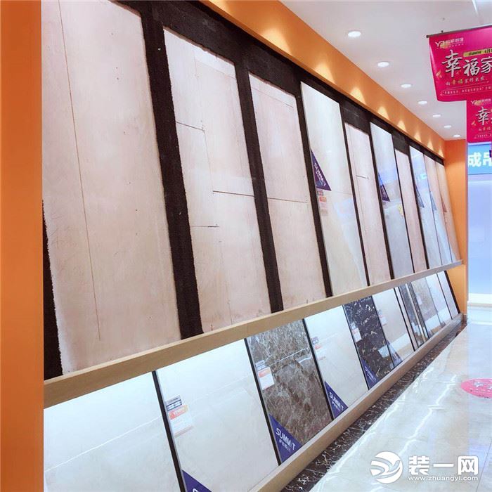 天津怡家装饰实体店建材区地板、瓷砖展示