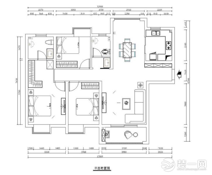 140平米三居室户型图