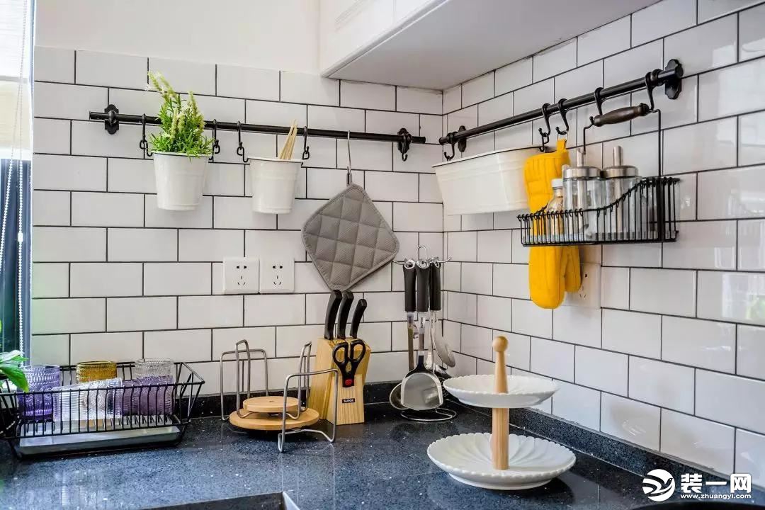 上海300平别墅厨房装修效果图