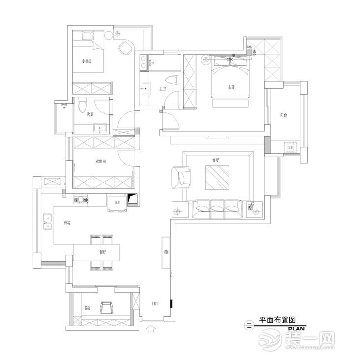 138平三居室户型平面结构图