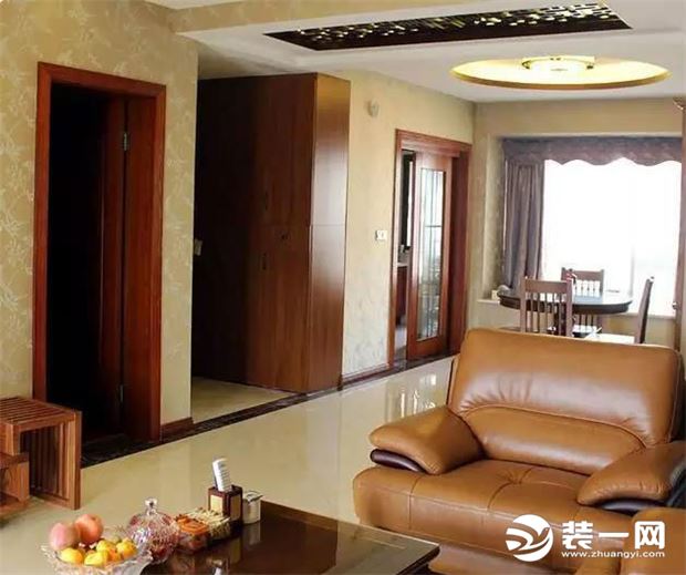 新中式客厅装修图片